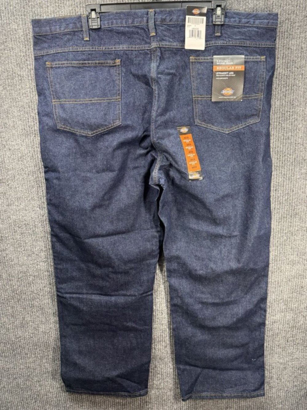 Dickies Straight Leg Jeans Mens 48x30 Blue Denim Regular Fit Fits Over Boots NWT - Picture 2 of 7